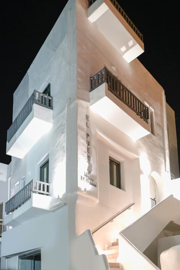 El_Puerto Luxury Port Suites Naxos City Екстериор снимка