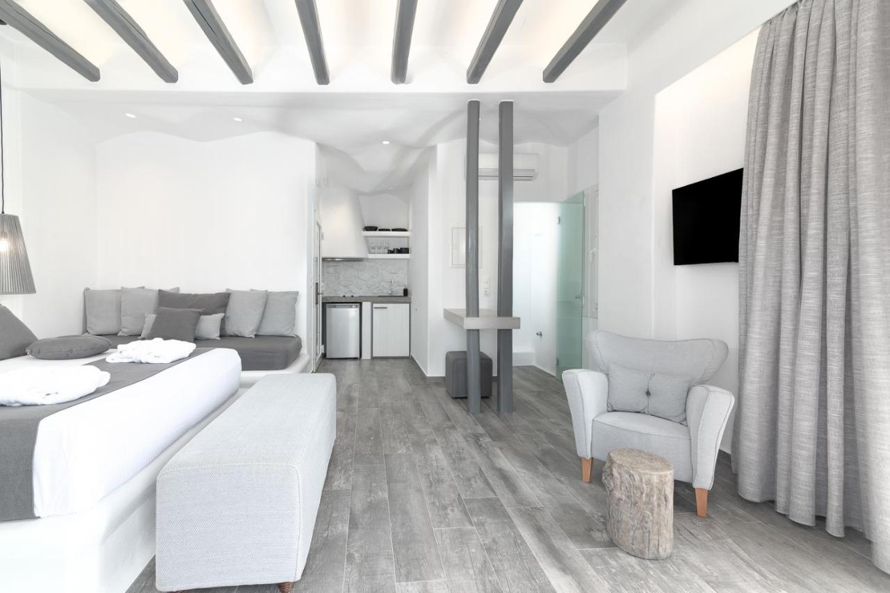 El_Puerto Luxury Port Suites Naxos City Екстериор снимка